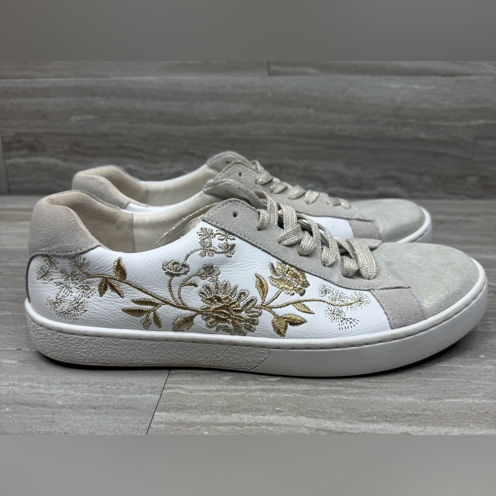 Johnny Was Vixie Floral Embroidered Low Top Sneakers Womens Size 8.5